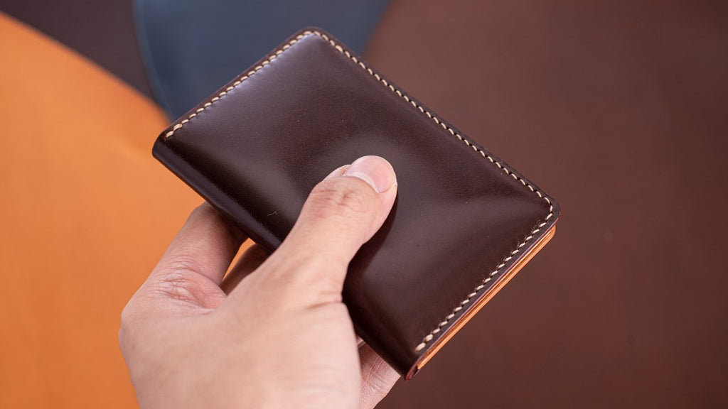 Making a our best selling wallet, the Vertical Card Wallet (Timelapse)