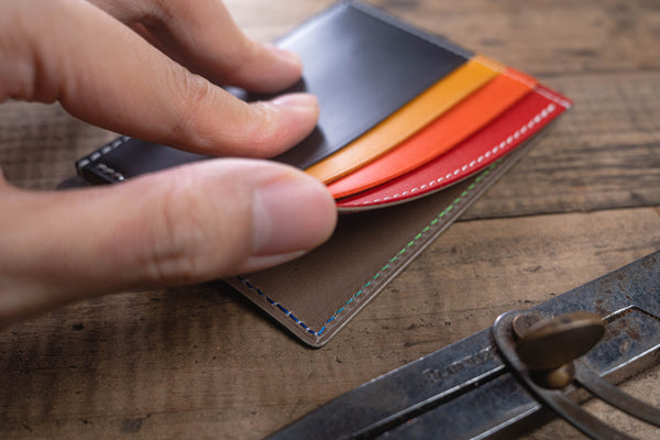 Rainbow Side-Opening Leather Card Wallet