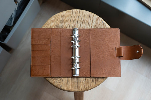 Personal/A6 Natural Pebble Leather Ring Organizer