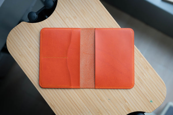 13 COLORS - Buttero Leather Passport Holder