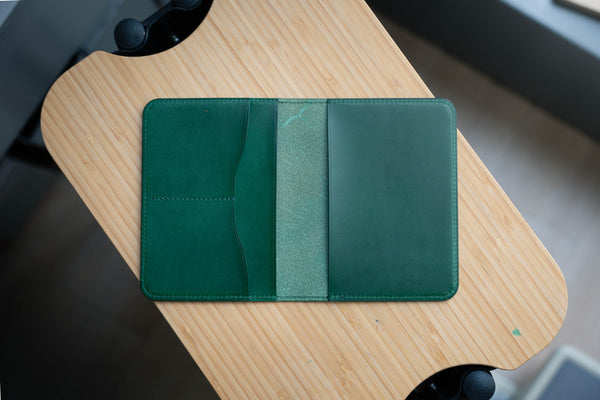 13 COLORS - Buttero Leather Passport Holder