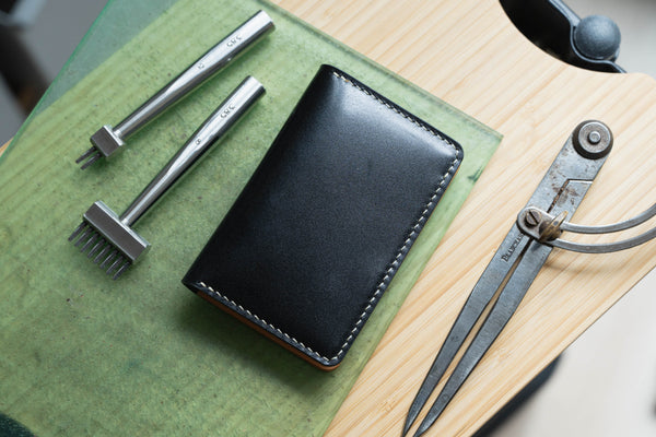 7 COLORS- Shell Cordovan & Natural Leather Vertical Card Wallet