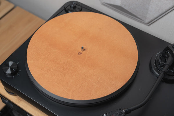 Waxed Flesh Undyed Leather Turntable Mat