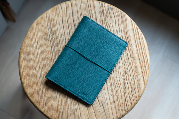 6 COLORS - A6/Hobonichi/Midori MD Natural Elastic Closure Pebbled Leather Notebook Cover