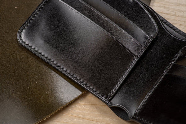 CUSTOMIZABLE - 6-Slot All Black Shell Cordovan Leather Billfold Wallet