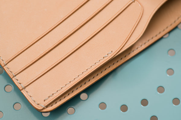 7 COLORS - Navy Blue Shell Cordovan & Natural Leather 6-Slot Two-tone Billfold Wallet