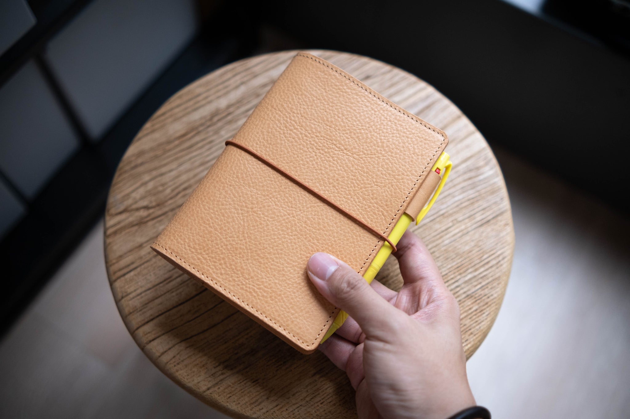6 COLORS - A6/Hobonichi/Midori MD Natural Elastic Closure Pebbled Leather Notebook Cover