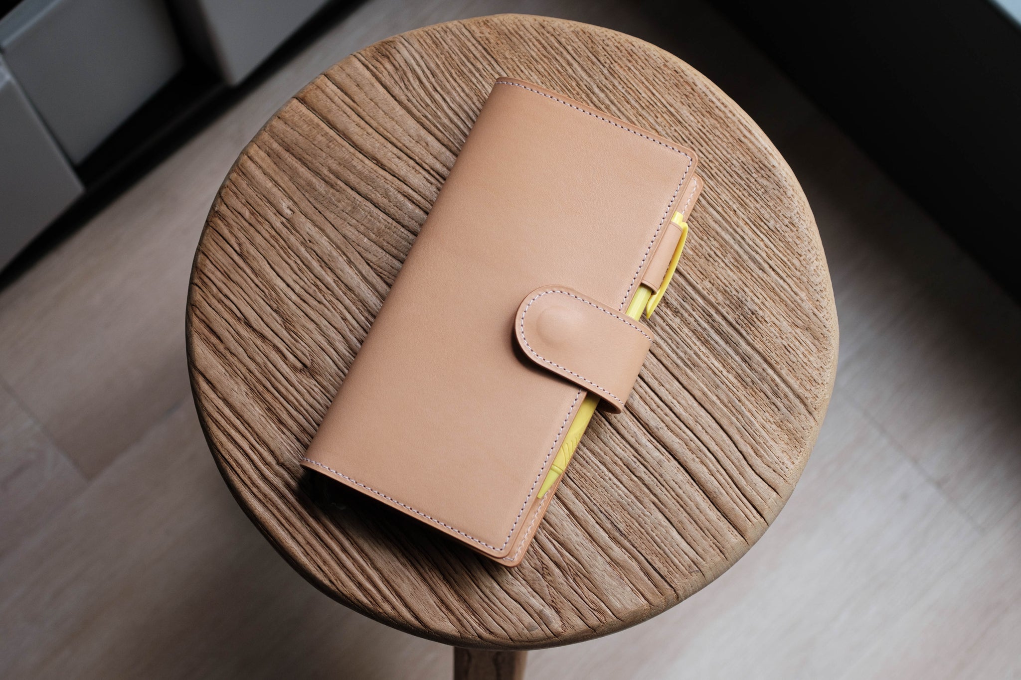 13 COLORS - The Weeks Wallet in Buttero Leather