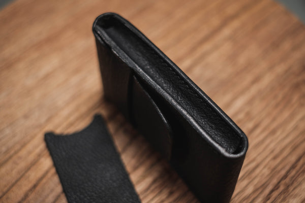 Black Minerva Box Vegetable tanned Leather Watch Pouch (Type B)