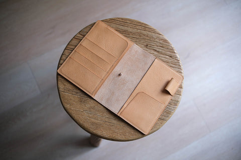 6 COLORS - A6/Hobonichi/Midori MD Pebbled Leather Notebook Cover w/ Elastic Closure and Card Slots