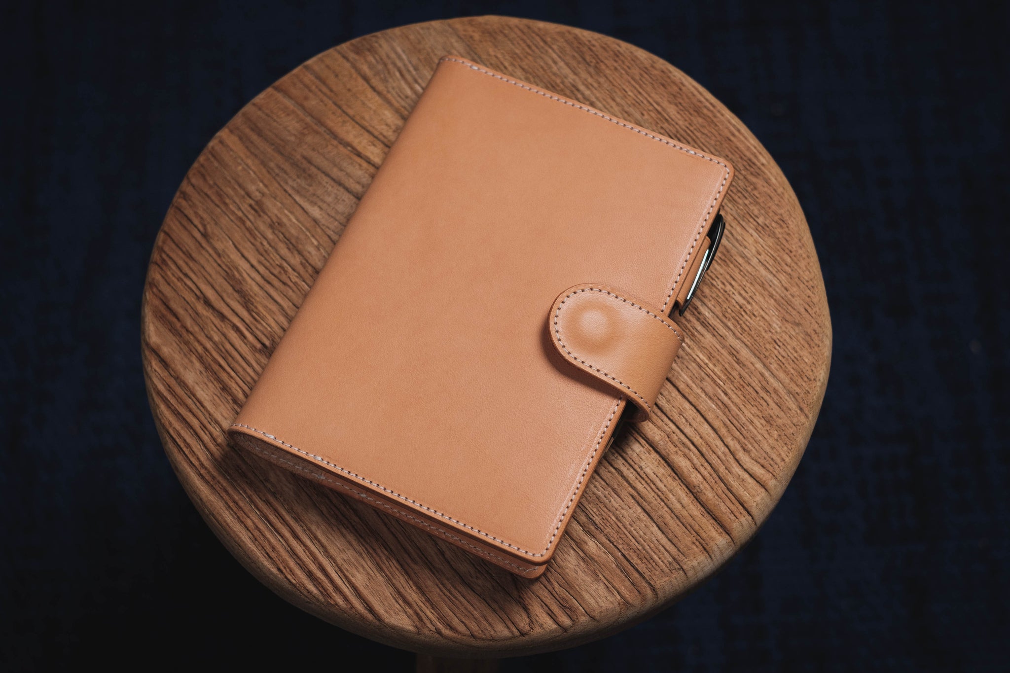 B6/Stalogy Natural Snap Closure Vegetable-tanned Leather Notebook Cover with Card Slots