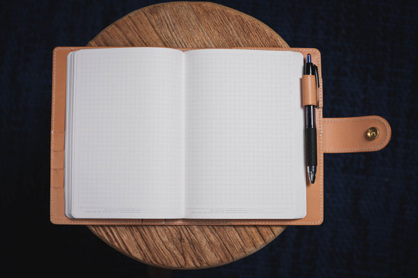 B6/Stalogy Natural Snap Closure Vegetable-tanned Leather Notebook Cover with Card Slots