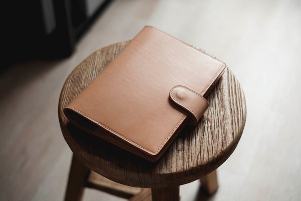 A5/Hobonichi/Midori MD Natural Snap Closure Leather Notebook Cover with Card Slots