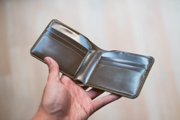 CUSTOMIZABLE - 6-Slot Burgundy Shell Cordovan Leather Billfold Wallet