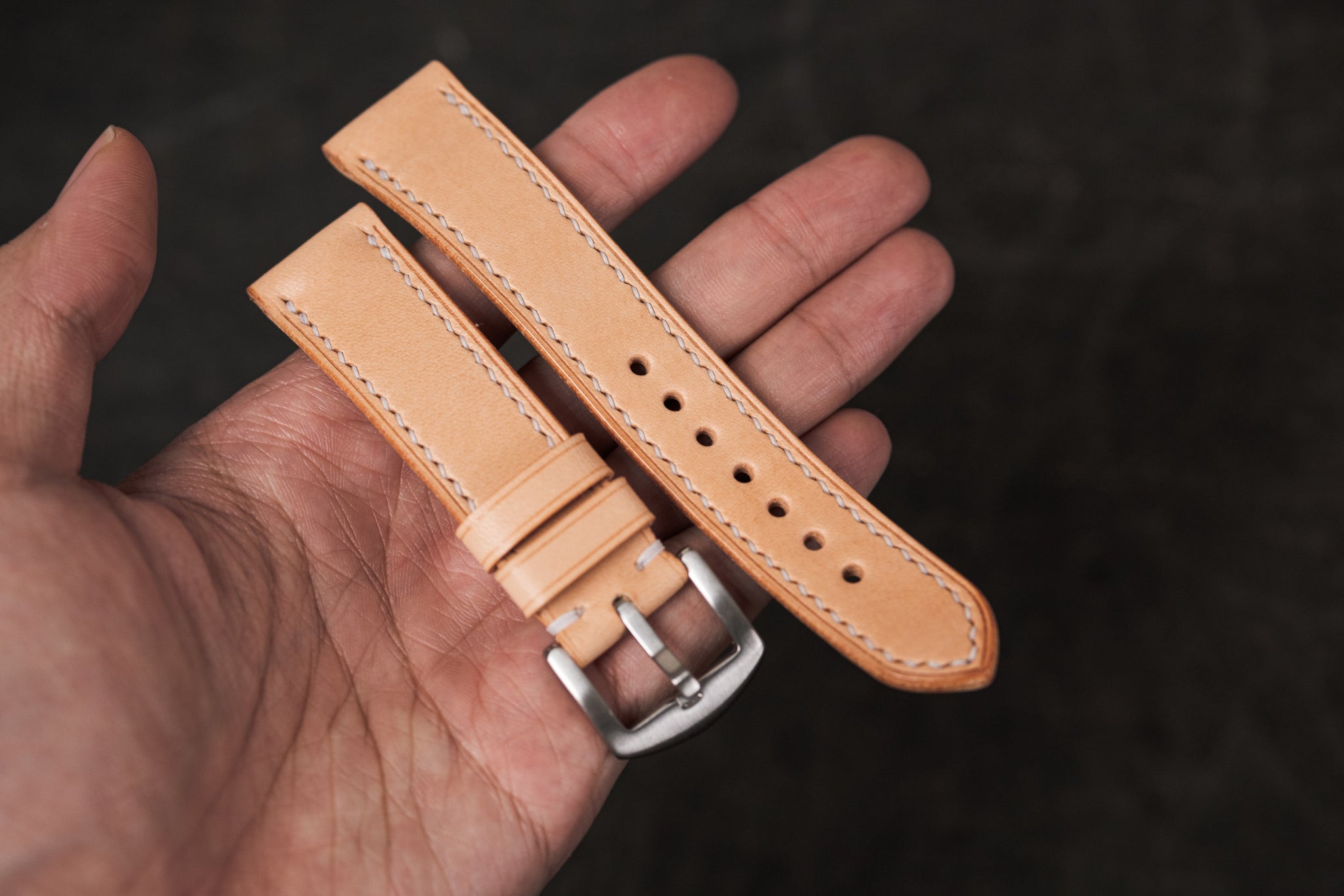 Natural Leather Tapered Basic Watch Strap (18, 20, 22 and 24 mm)