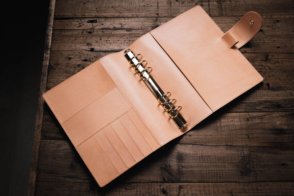 A5 Natural Leather Ring Organizer with Krause rings