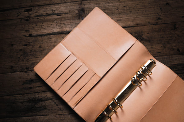 A5 Natural Leather Ring Organizer with Krause rings