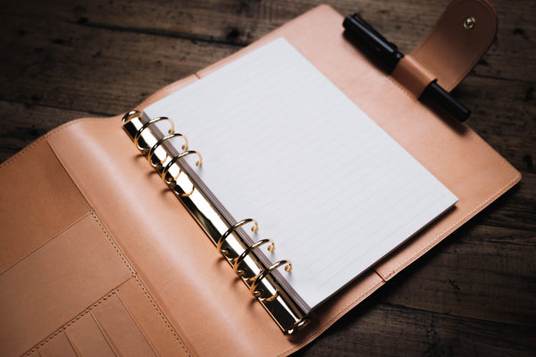 A5 Natural Leather Ring Organizer with Krause rings