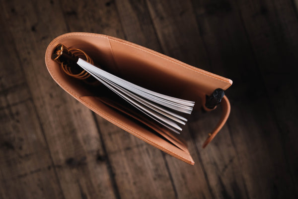 A5 Natural Leather Ring Organizer with Krause rings