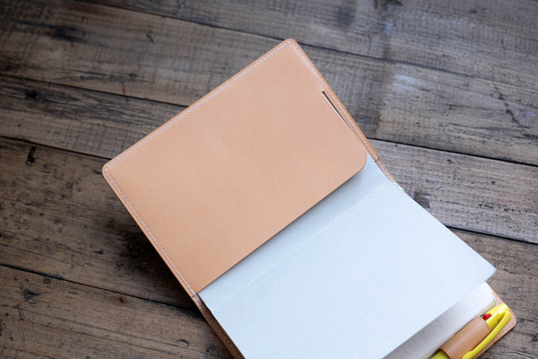 A6/Hobonichi/Midori MD Natural Elastic Closure Notebook Cover