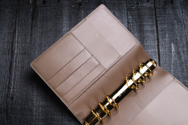 Personal Buttero Leather Ring Organizer with Krause rings