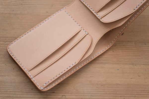 4-Slot Natural Leather Billfold Wallet - Malloria