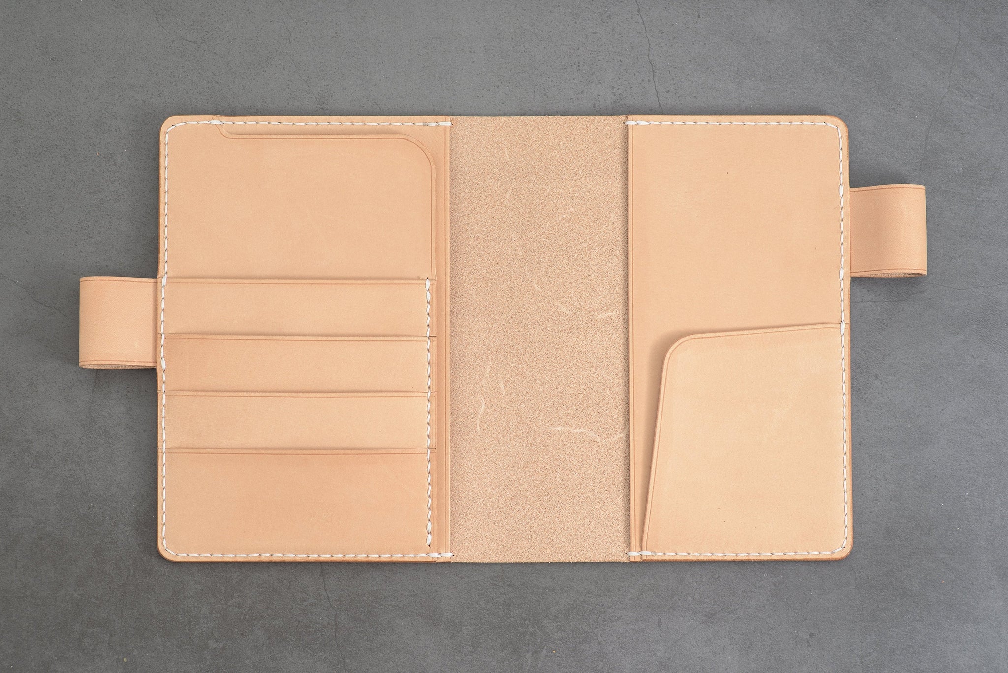 A6/Hobonichi/Midori MD Natural Leather Notebook Cover with card pockets and interlocking pen loops