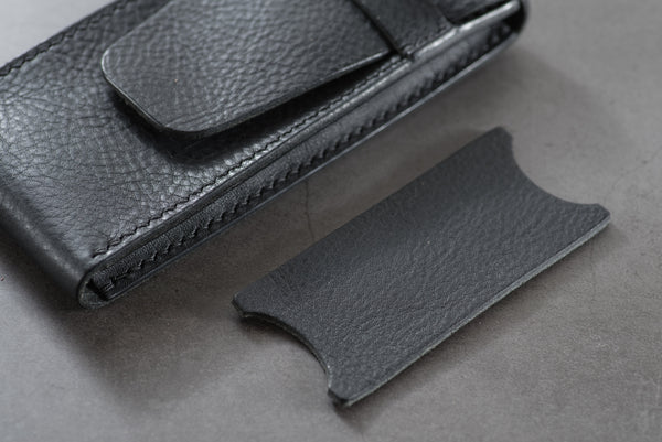 Black Minerva Box Vegetable tanned Leather Watch Pouch