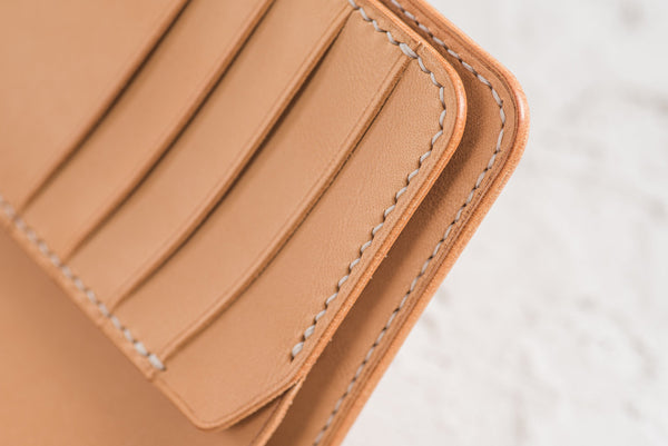 Sterling Concho Natural Leather Middle Billfold Wallet for men